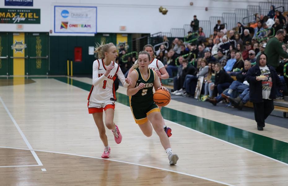 DeOrdio Leads Lakers Past The Golden Eagles in the First Round of SUNYACS