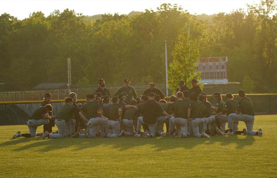 Golden Eagles Season Comes to an End After Saturday's Split at NCAA Regionals
