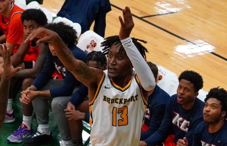 Beckett Earns SUNYAC Men's Basketball Athlete of the Week Honors