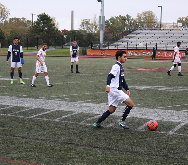 Plattsburgh and Geneseo cause upsets to move on to men's soccer semifinals