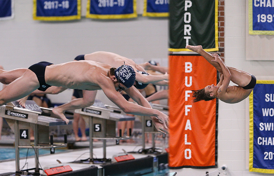 Nielsen and Makowiec Named PrestoSports Men's Swimmer and Diver of the Week
