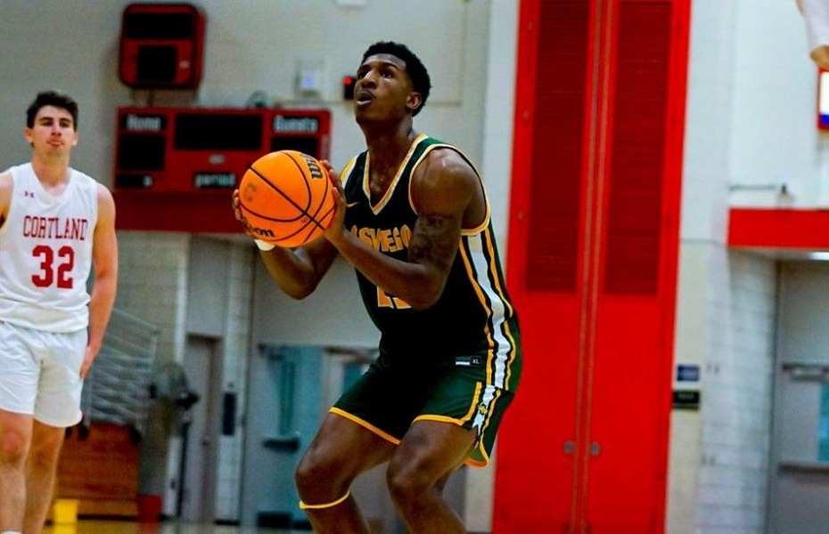 Sparks Tabbed SUNYAC Men's Basketball Athlete of the Week