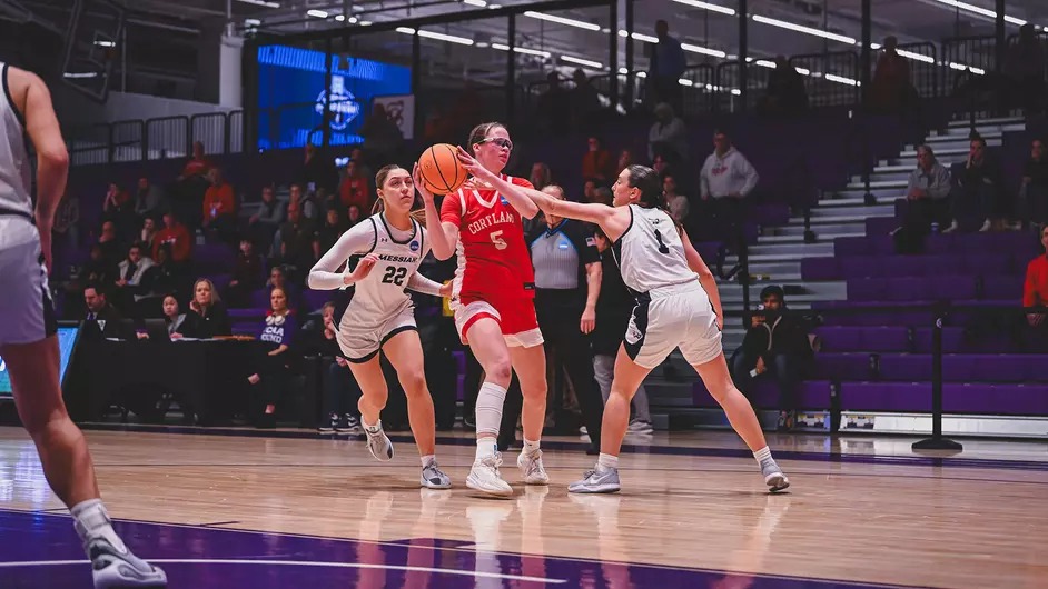 Cortland Loses 64-58 Battle with Messiah in NCAA Opening Round