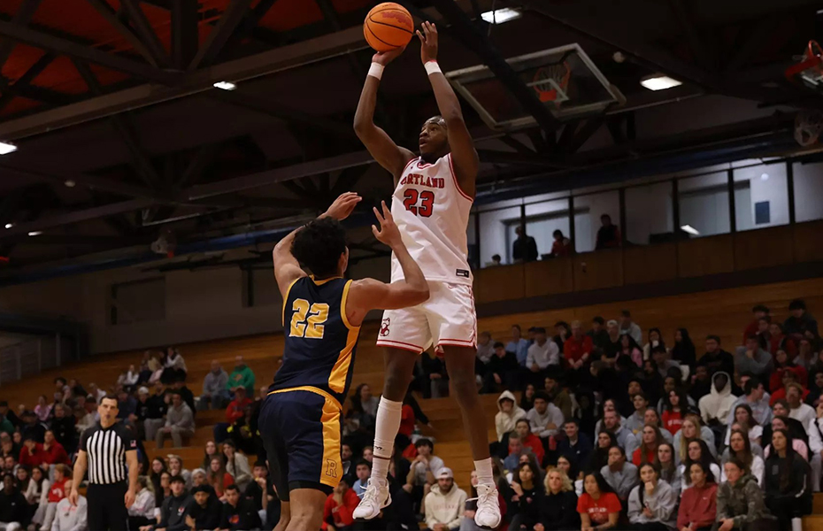 Cortland's Davis Named SUNYAC Men's Basketball Athlete of the Week